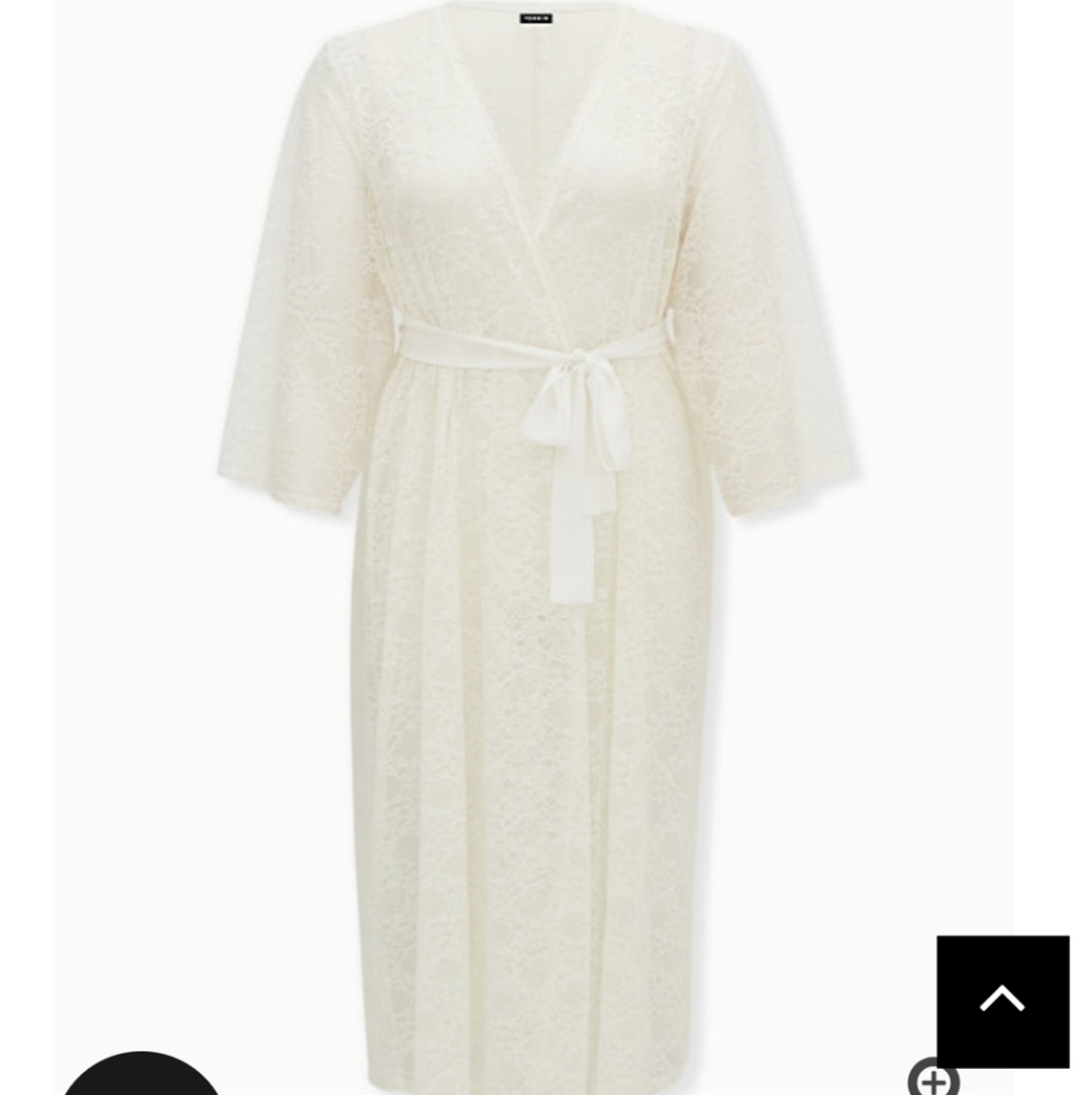 🆕ECRU/CREAM LACE SELF TIE LONG ROBE